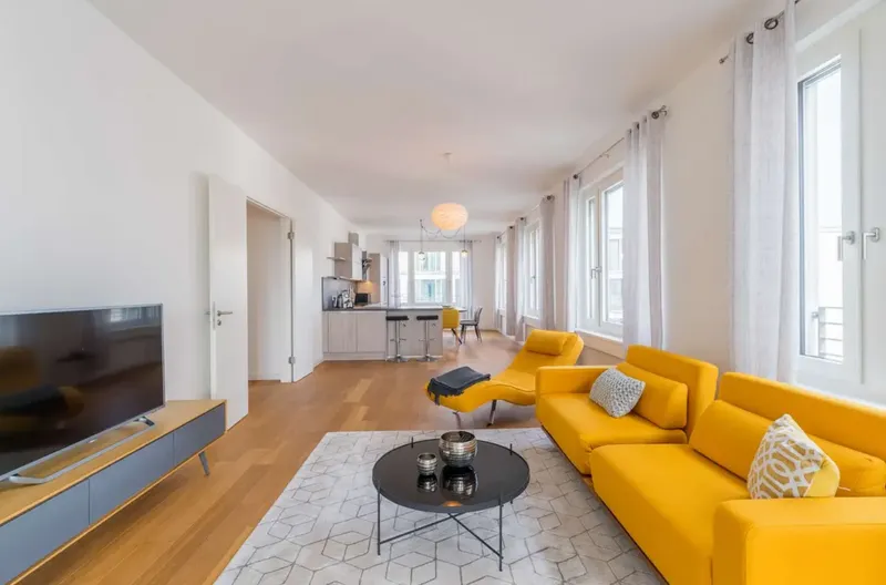 Alltagstaugliche 3-Zimmer-Wohnung mit Balkon in Berlin Tiergarten — photo 1